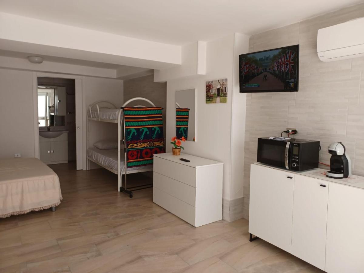 Villa Casa Soedo à Torre dell'Orso Extérieur photo